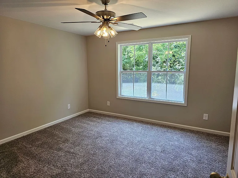 134 Walnut St #A — Photo 23