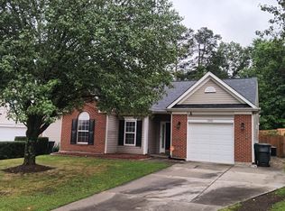 12802 Deaton Hill Dr, Charlotte, NC 28269