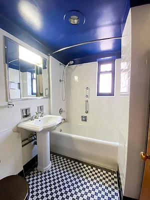 Rented by Douglas Elliman | media 7