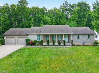 412 Brittany Ln, Jefferson, OH 44047
