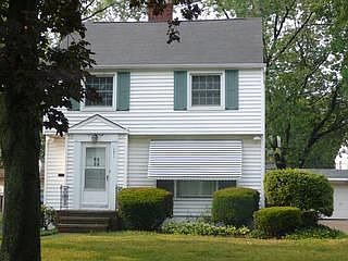 2nd image of 3895 Covington Rd