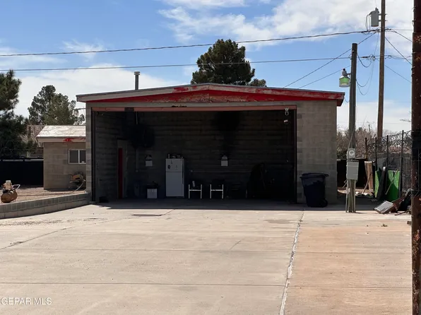 14950 Mule Deer Dr, El Paso, TX 79938