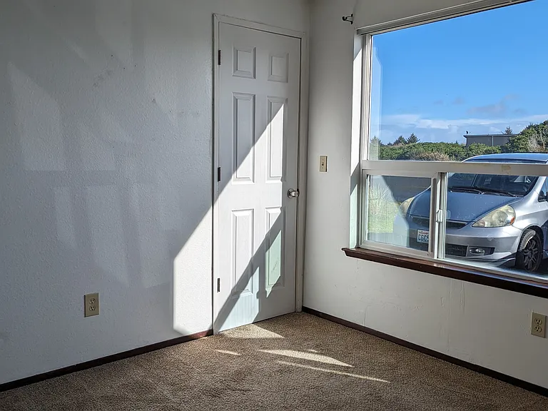 1008 Inglewood Ct SW #B — Photo 10