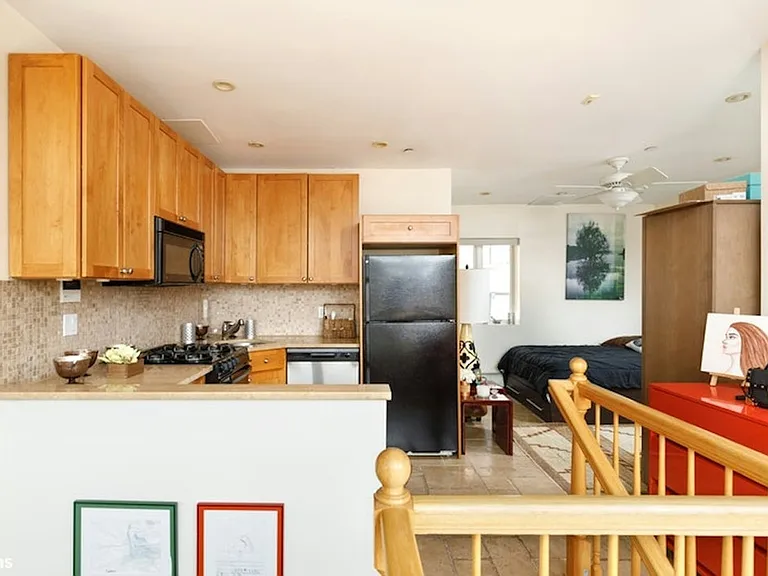 155 W 78th St #3 — Photo 7