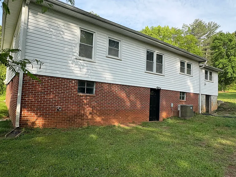 138 Duff Dr — Photo 27