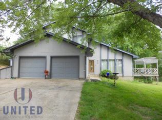 17135 305th St, Sioux City, IA 51109