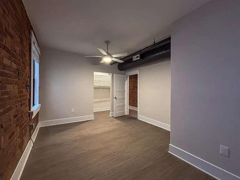 1318 Main St #2 — Photo 6