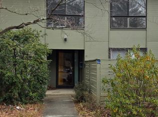 11764 Indian Ridge Rd, Reston, VA 20191