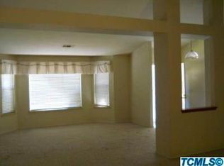 6032 W Crowley Ave, Visalia, CA 93291