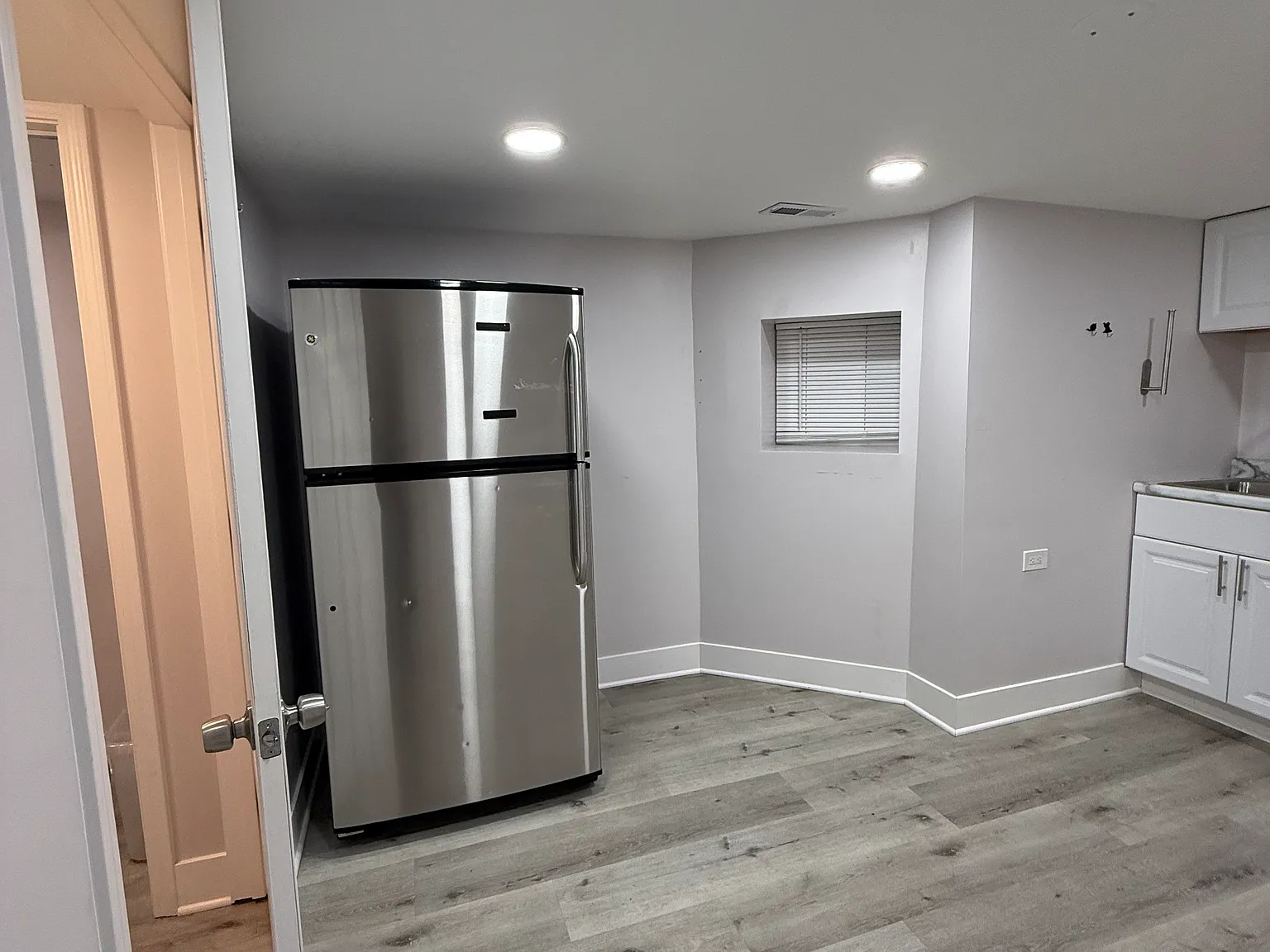 1 bed, $1,200 — Photo 3