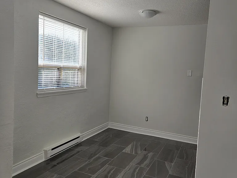 408 Bloor St E #204 — Photo 9