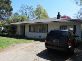 409 SW Bridge St, Grants Pass, OR 97526