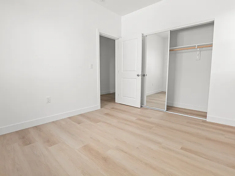 1265 Browning Blvd #1/4 — Photo 11