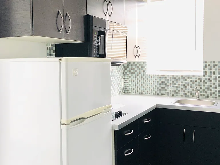 822 Meridian Ave — Photo 1