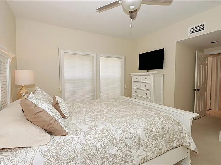 5916 Chanteclair Dr #8 — Photo 16