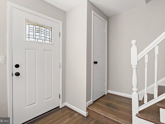 3rd image of 1664 Kirkwood Rd