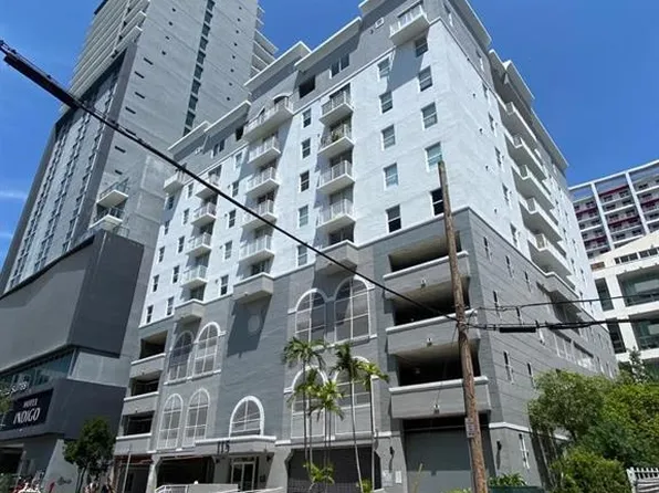 115 SW 11th St APT 807, Miami, FL 33130