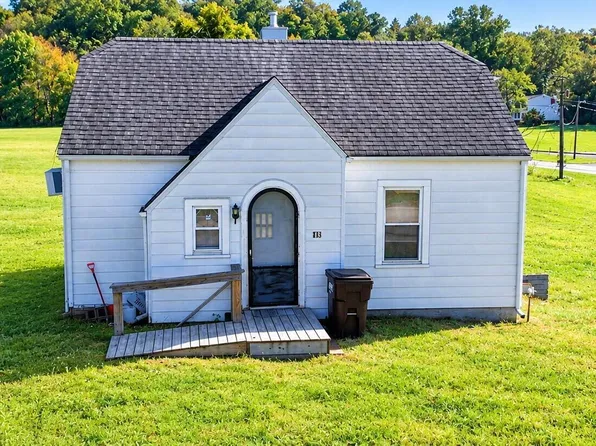 813 11th St, Carrollton, KY 41008