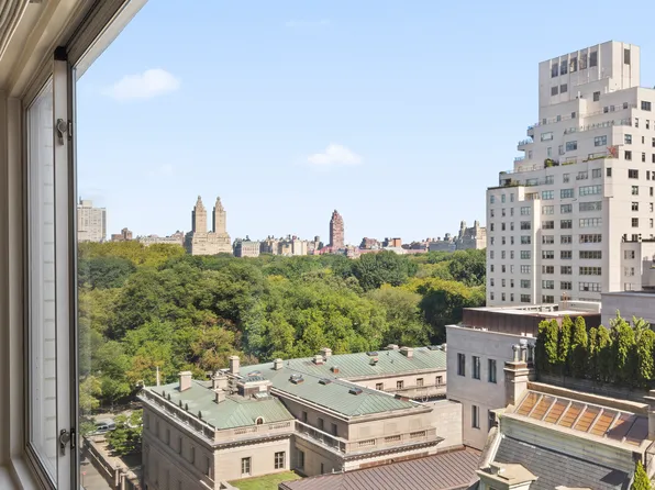 10 East 70th Street image 4 of 14