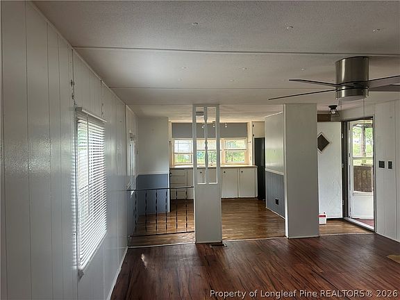 11th image of 140 Huntsville Cir