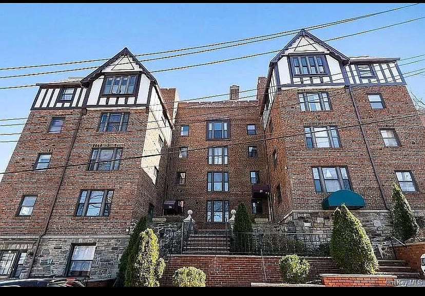 1st image of 36 Westview Ave #27