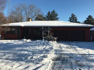 726 Hillcrest Ave, Nekoosa, WI 54457