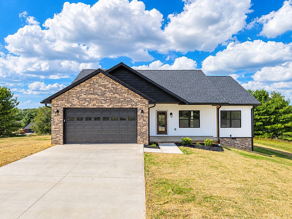 1st image of 182 Spring Meadows Dr