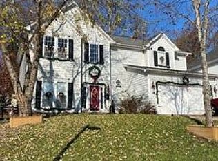 6526 Bells Mill Dr, Charlotte, NC 28269