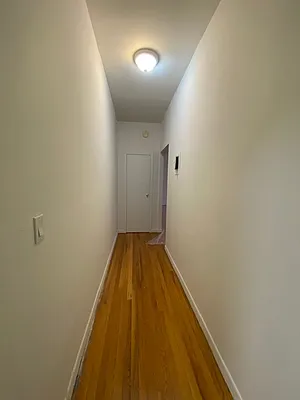 Rented by Cohen Smith Chang LLC | media 11