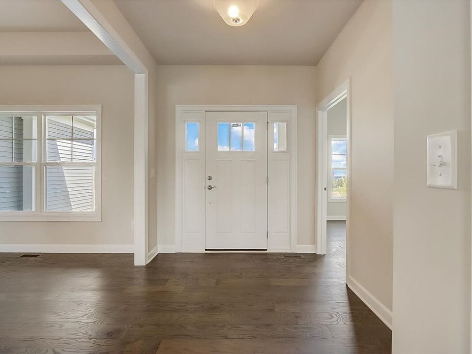 Southfork Ranch Plan, Stone Ridge & The Woods of Stone Ridge, Lake