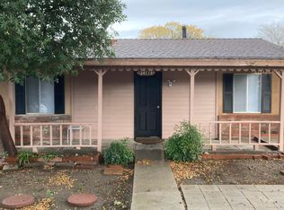 24118 Race St, Santa Clarita, CA 91321