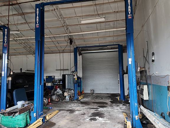 3rd image of 8820 Bowden Rd