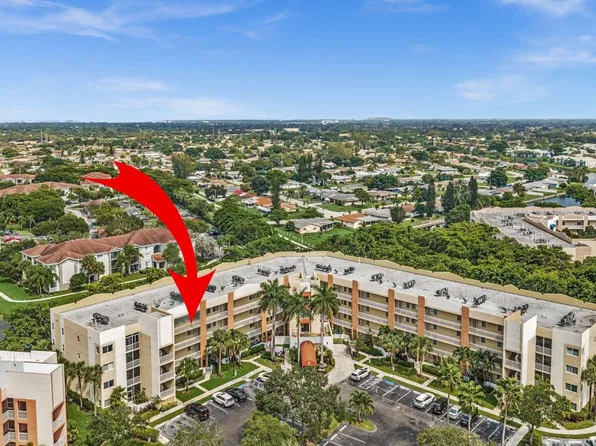 7775 YARDLEY Drive #403, Tamarac, FL 33321