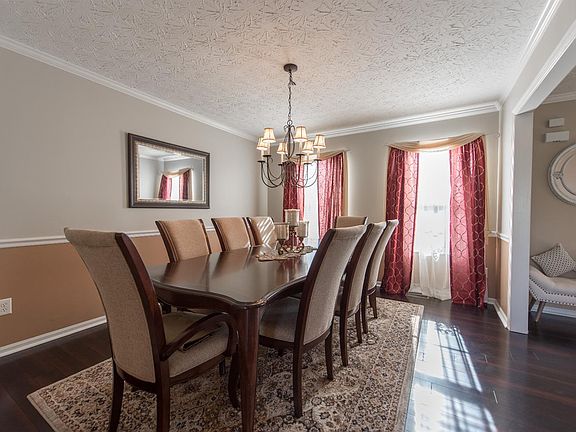 5th image of 5588 Echo Springs Dr