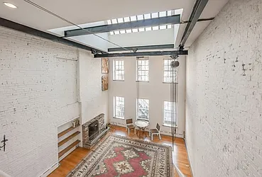 Rented by Nest Seekers International