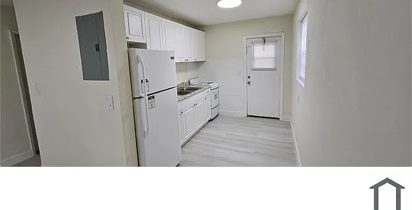 408 NW 2nd Ave