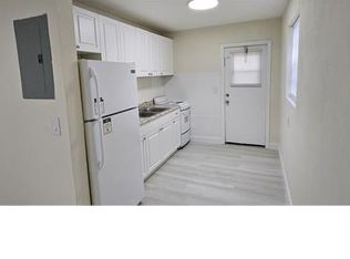 408 NW 2nd Ave, Hallandale, FL 33009