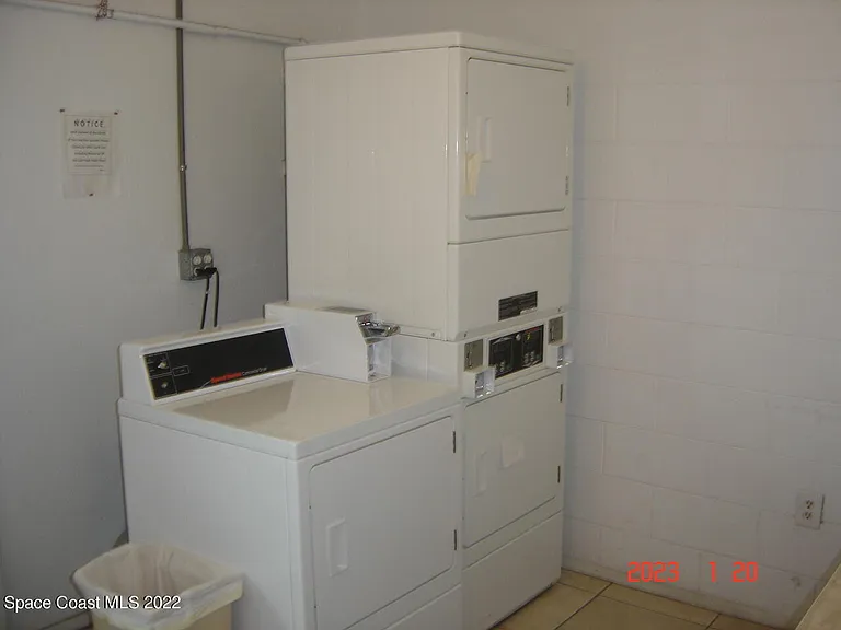 7801 Ridgewood Ave #24 — Photo 17
