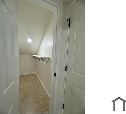 3915 Emerald North Dr — Photo 46