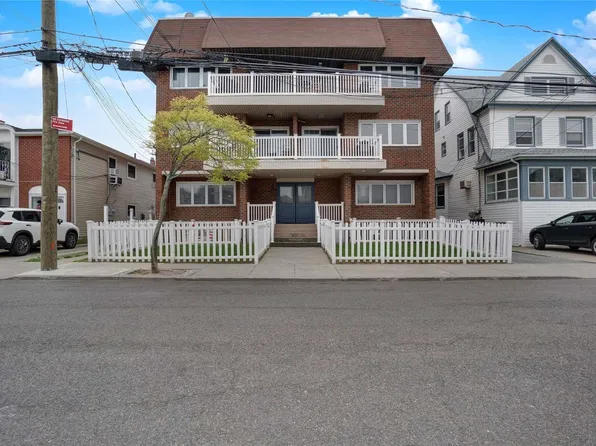 155 Beach 120th Street #1A, Rockaway Park, NY 11694