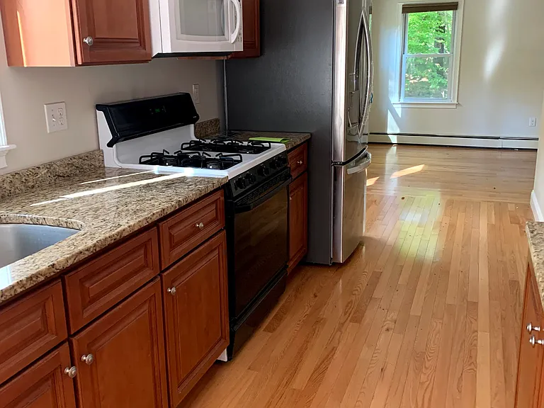 34 Dudley Rd — Photo 5