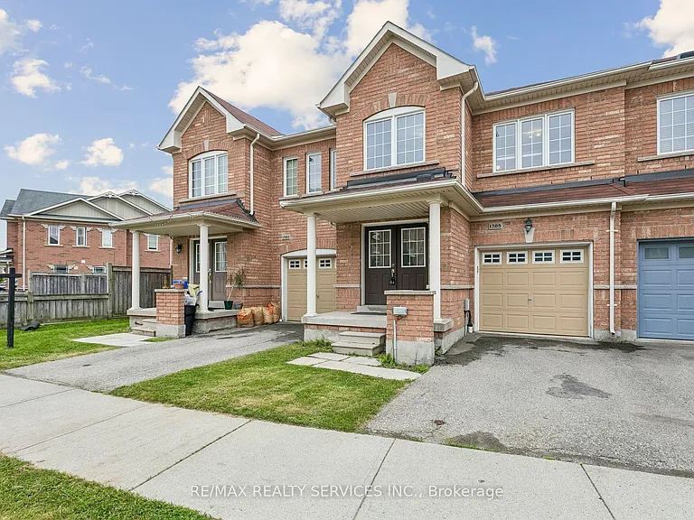 1385 Costigan Rd — Photo 2