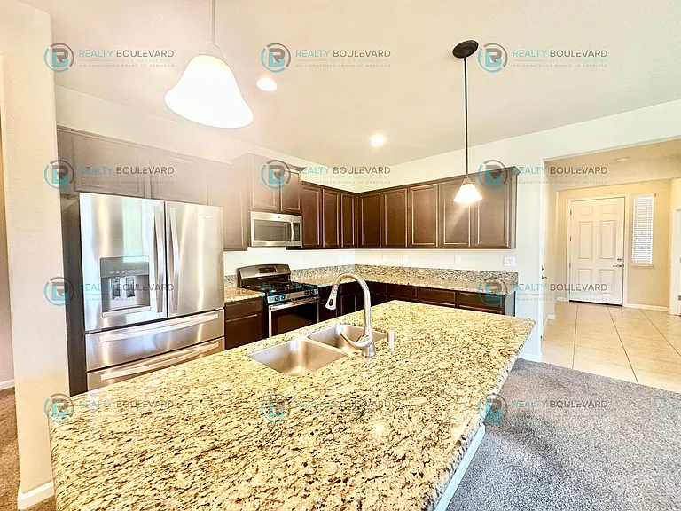 6809 Apus Dr — Photo 6