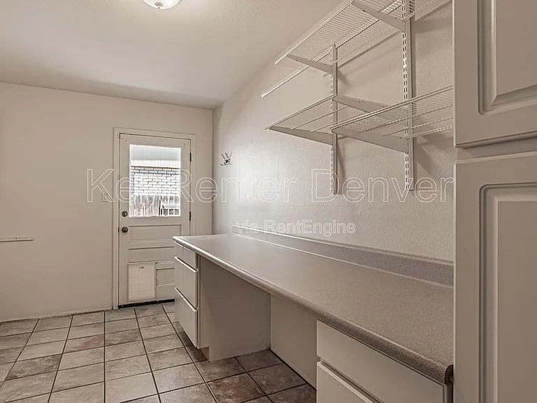 535 S Cody St — Photo 36