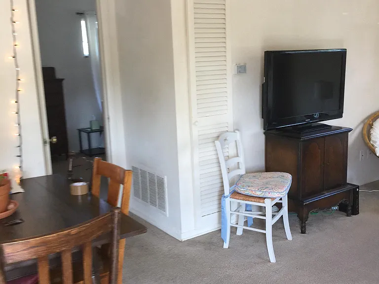 116 E Woodruff Ave #A — Photo 14