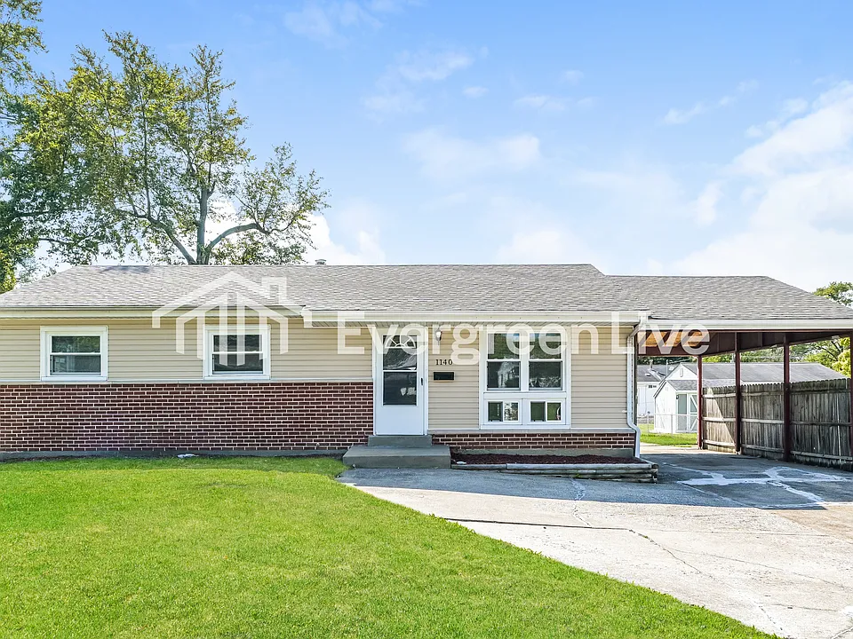 1140 Mullanphy Ln