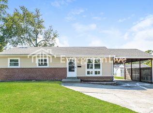 1140 Mullanphy Ln, Florissant, MO 63031