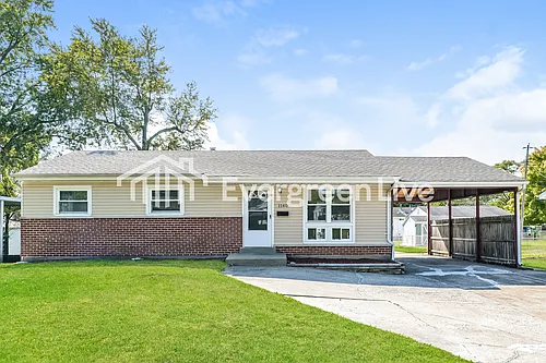 1140 Mullanphy Ln Photo 1