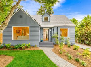 3226 NE 90th St, Seattle, WA 98115