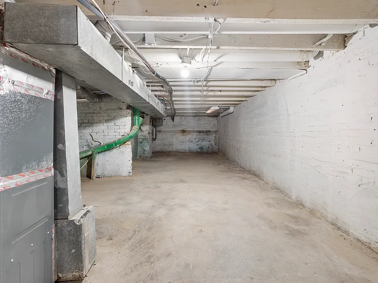 1512 E Lafayette Ave — Photo 32